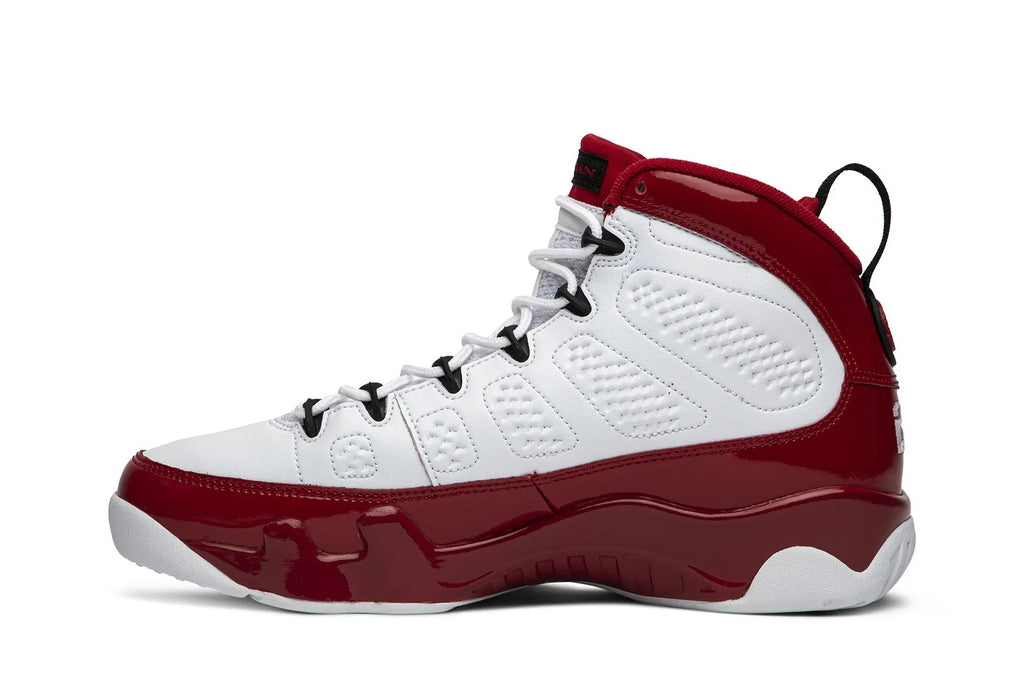 Air Jordan 9 Retro Gym Red - Classic Chicago Colorway Sneaker