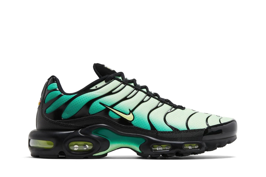 Nike Air Max Plus Vapor Green Gradient - Bold Malachite & Lemon Twist Colorway