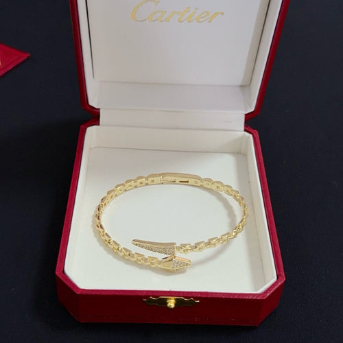 Diamond-Set Classic Bracelet | Contemporary Luxury | Iconic Style