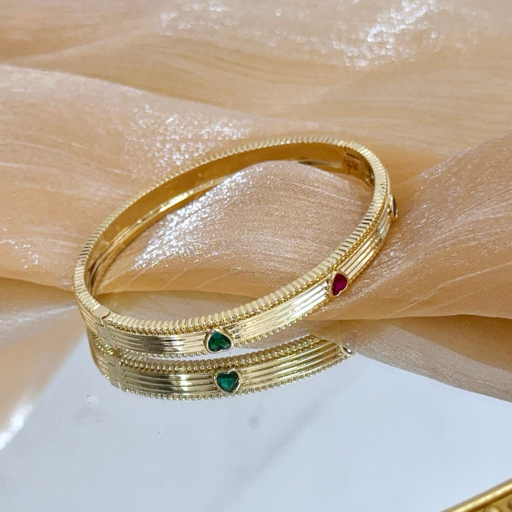 Colored Diamond Panther Bracelet | Premium V-Gold